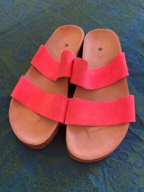 NEW/NEVER WORN Daniela Gregis sandal 38 Pink